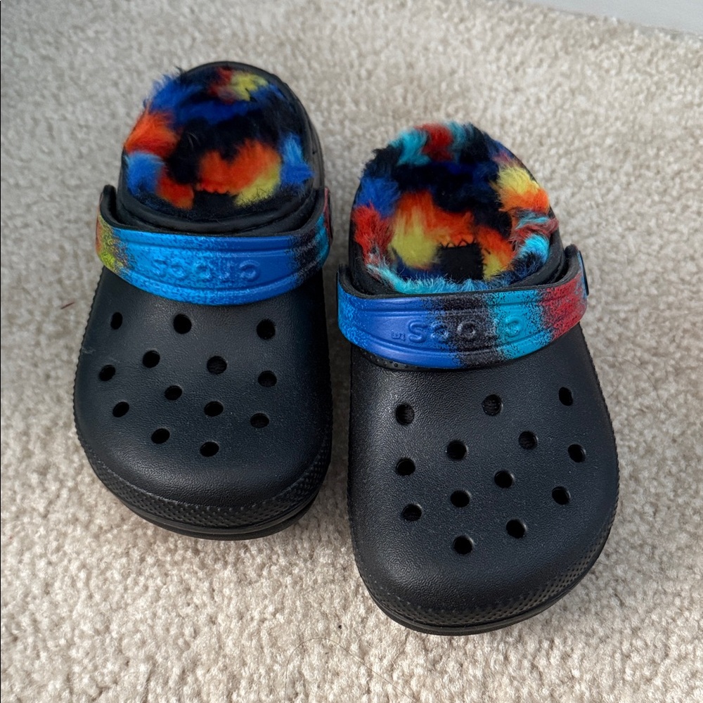 Colorful Fuzzy Kids Crocs C9